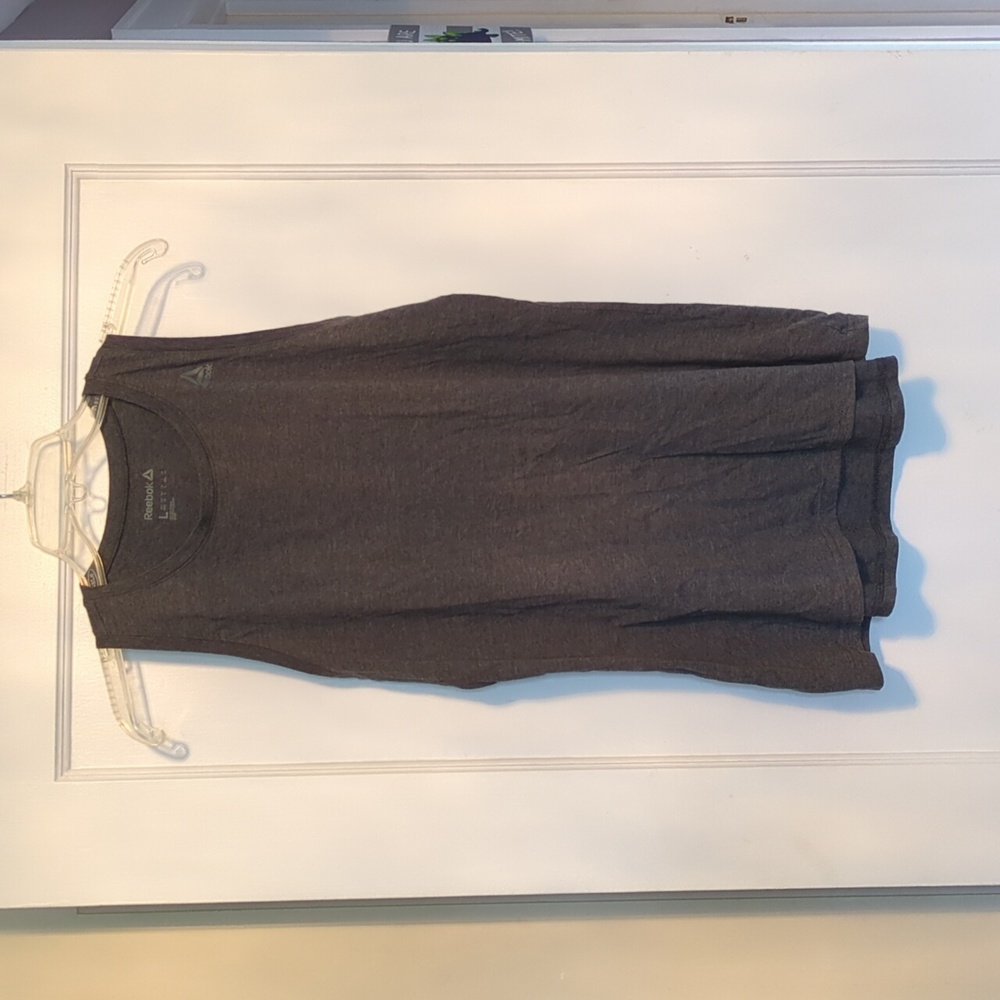Reebok Workout Top Large